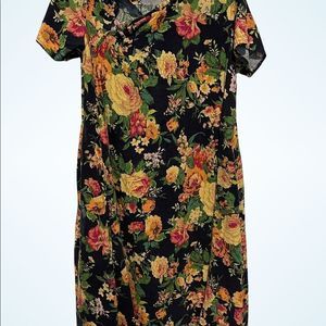 Floral pattern dress